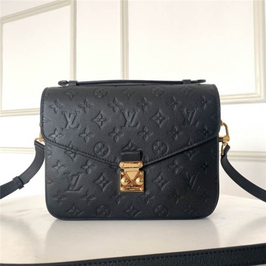 Louis Vuitton Pochette Métis