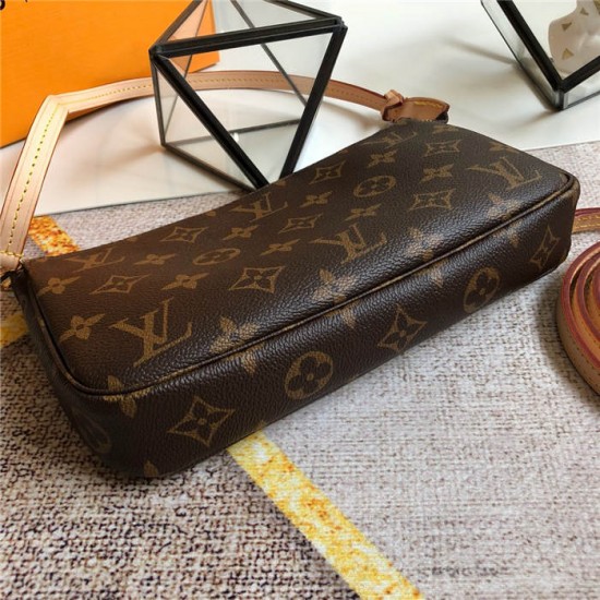 Louis Vuitton Pochette Accessoires